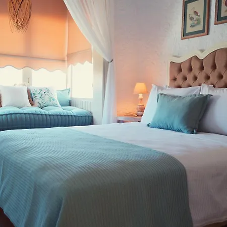 Rijeka Alacati Hotel *