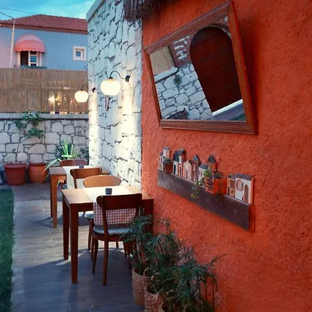 Rijeka Alacati Hotel *