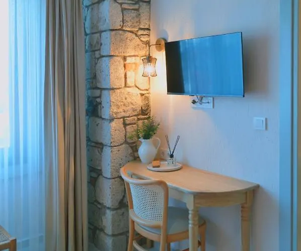 Rijeka Alacati Szálloda