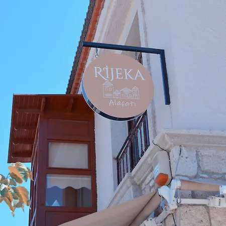 Rijeka Alacati מלון