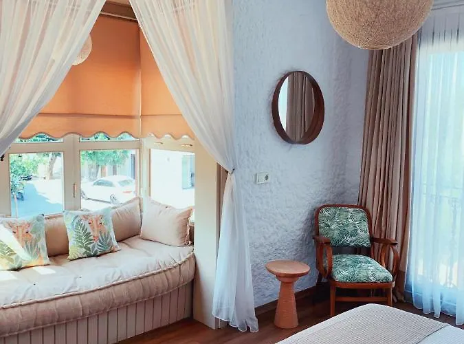 Rijeka Alacati ホテル Çeşme