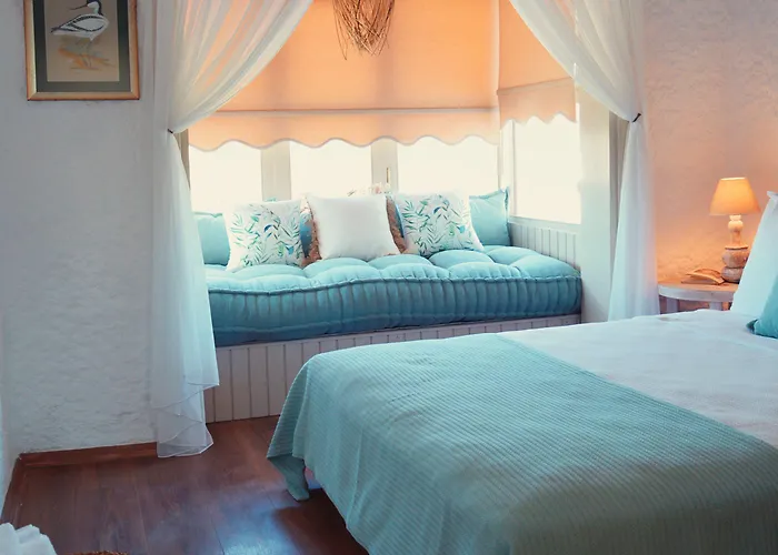 Rijeka Alacati Otel *